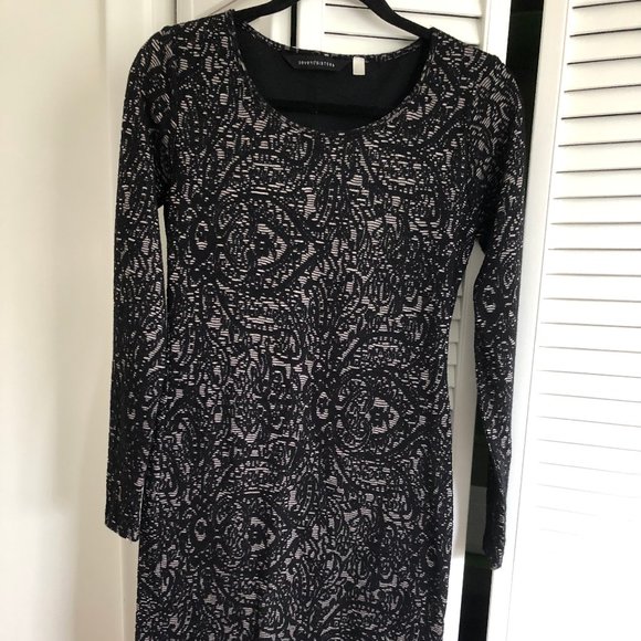 Seven Sisters Black Rose Gold Bodycon Dress (M) - Picture 1 of 6